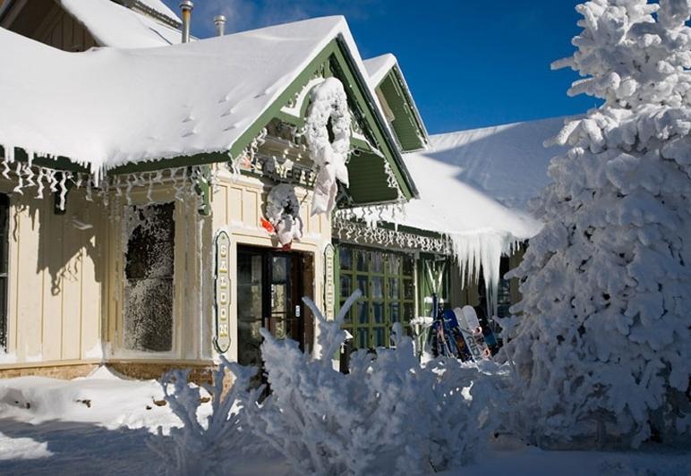 Inn At Сноушу Екстериор снимка